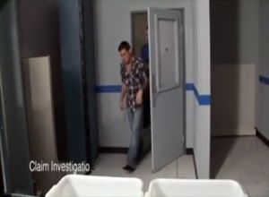 Секс с голубым ментом в полицейском участке